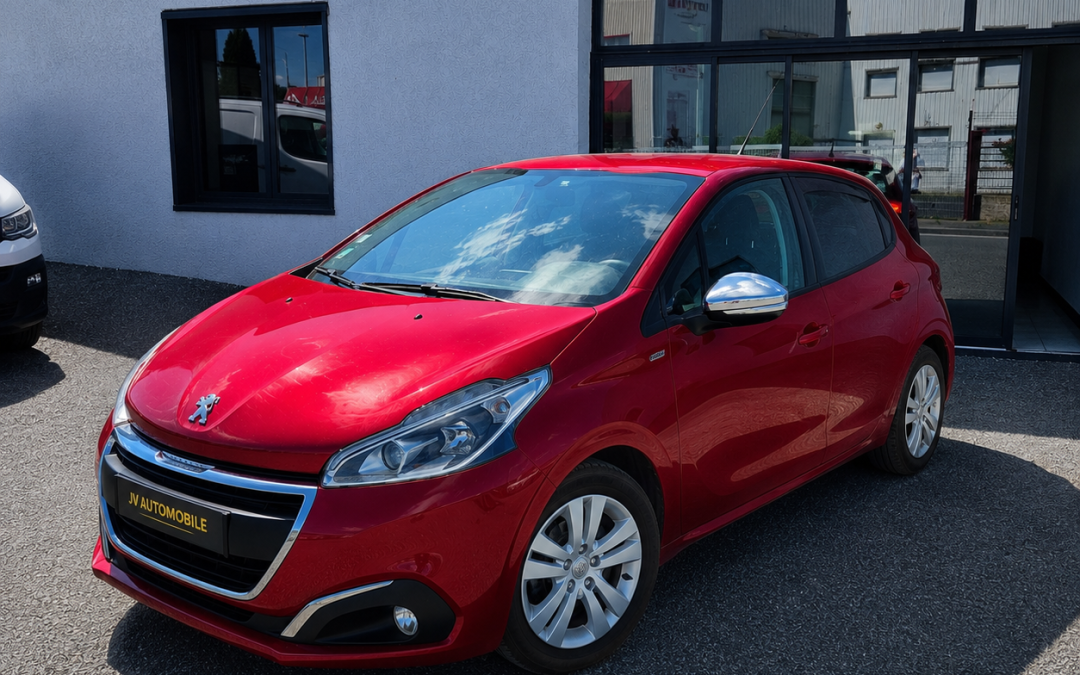 Peugeot 208 1.2 82ch STYLE GPS DISTRIB OK GTIE 12M